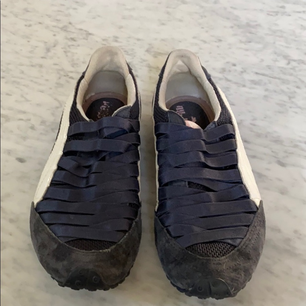 Puma slide on sneakers